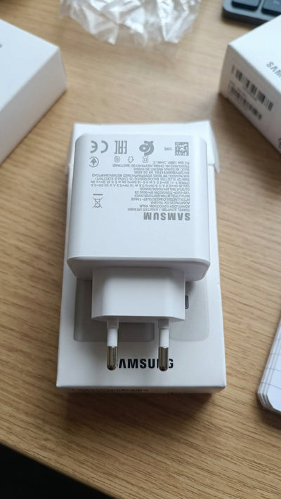 Samsung 45W Super Fast Charging Adapter (EP-TA845) β Type-C Power Adapter